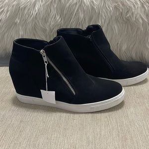 Black Wedge Platform Sneakers. 3.5 inches wedge.